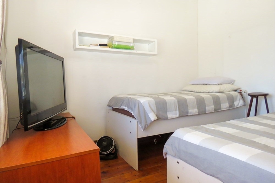To Let 3 Bedroom Property for Rent in Woodstock Western Cape